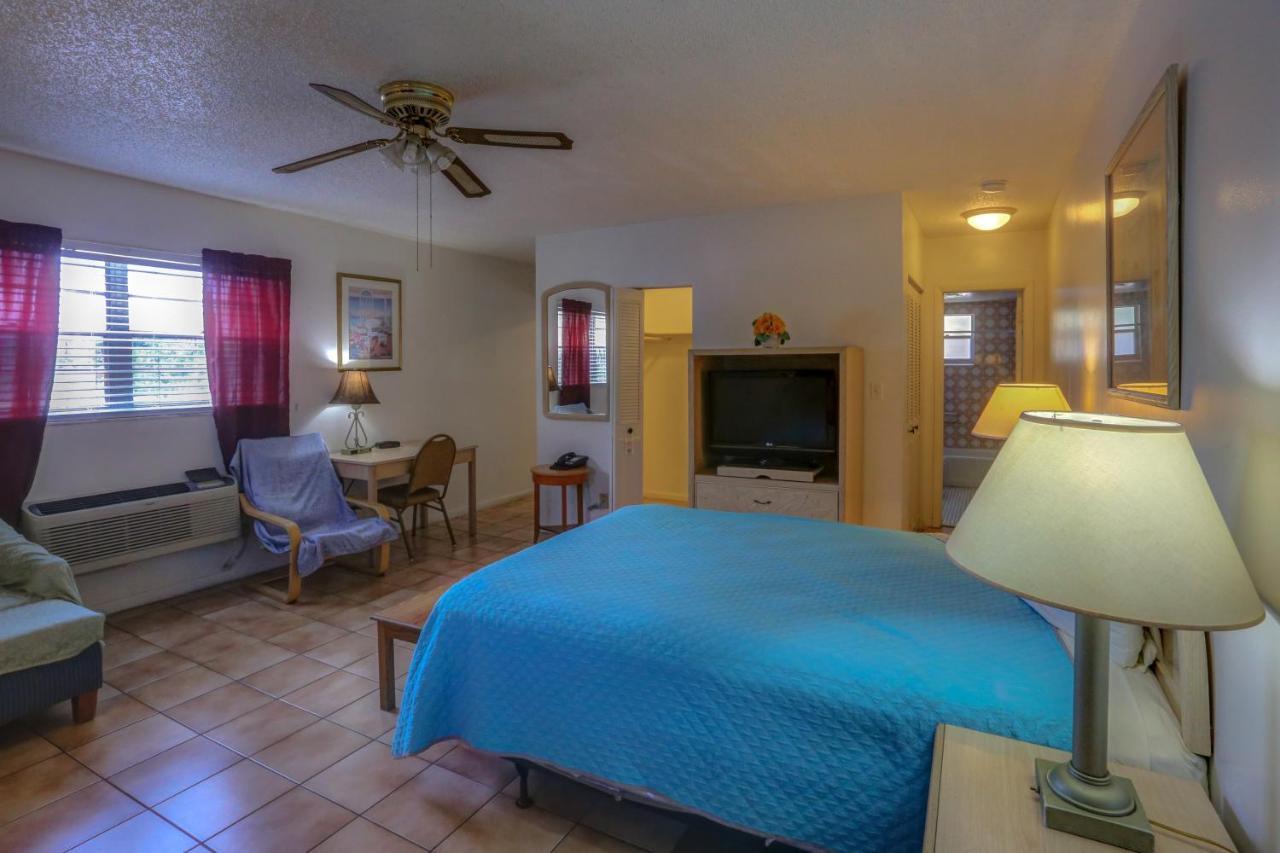 Richard'S Motel Studios Hollywood Exterior photo