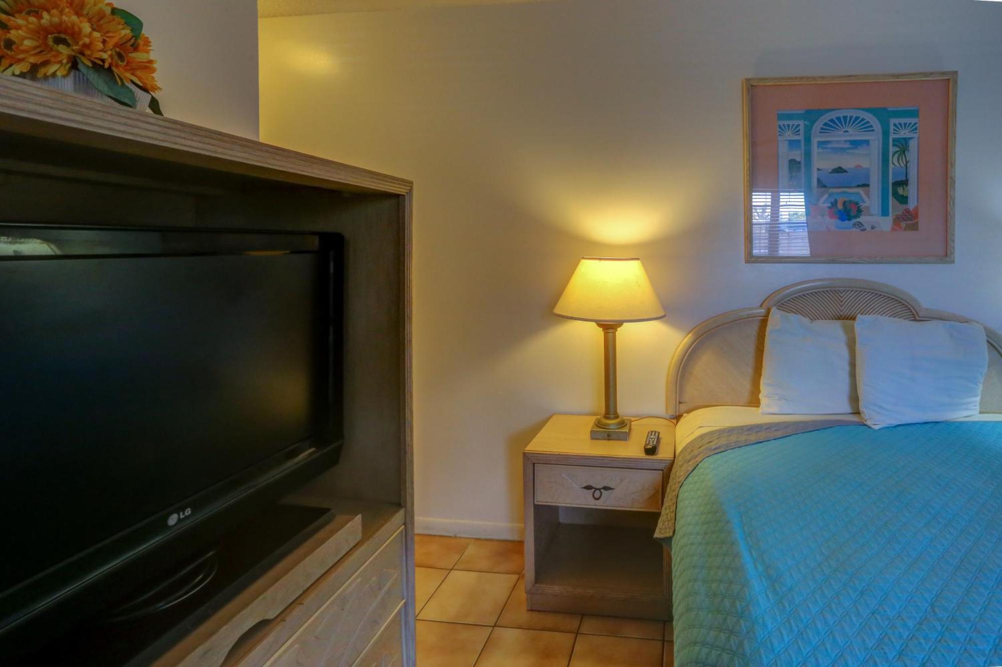 Richard'S Motel Studios Hollywood Room photo